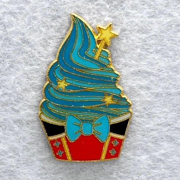 🔮 5/$25 Disney‎ Pinocchio Soft Serve Ice Cream Pin - Picture 1 of 2